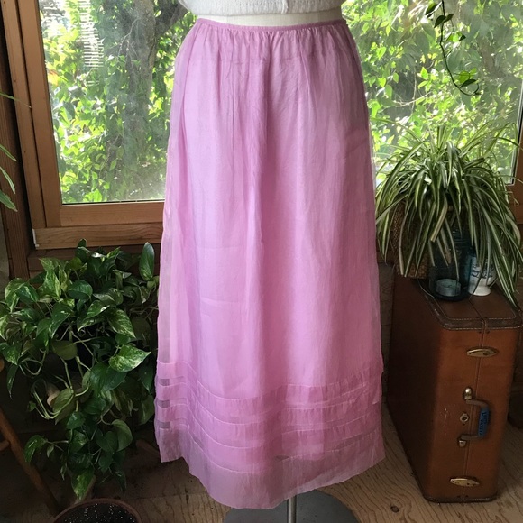 Dkny Dresses & Skirts - DKNY Pink Silk Skirt